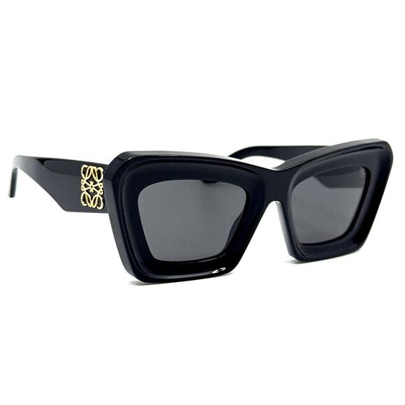 New, LOEWE Sunglasses LW40145I 01A Authentic main image 12